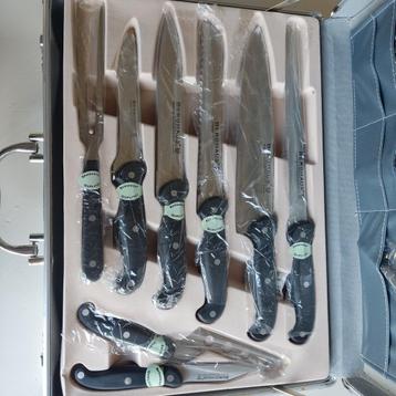 Berghaus messenset  beschikbaar voor biedingen