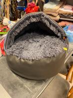 Luxe poef met kap van het merk Divertido., Dieren en Toebehoren, Ophalen of Verzenden, Nieuw