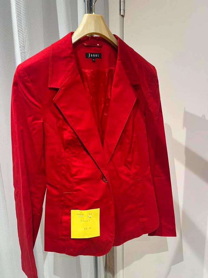 Mooie kostuums en vast van alle merken, Kleding | Dames, Jasjes, Kostuums en Pakken, Zo goed als nieuw, Ophalen