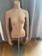 Mannequin buste femme sur pied, Hobby en Vrije tijd, Ophalen, Gebruikt, Paspop