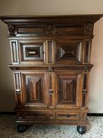 Antieke kussenkast tweede helft 17 de eeuw, Ophalen