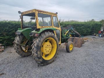 Tracteur jhon derr 2030 disponible aux enchères