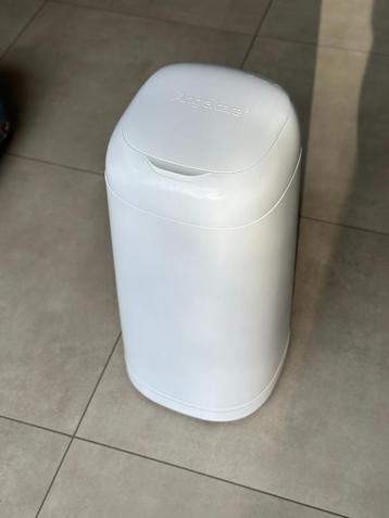 Angelcare pamperemmer beschikbaar voor biedingen