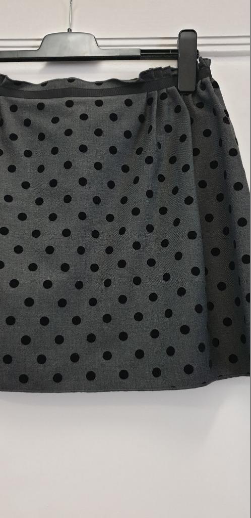 Jupe courte Naf Naf - Taille 40, Vêtements | Femmes, Jupes, Neuf, Taille 38/40 (M), Gris, Au-dessus du genou, Enlèvement ou Envoi