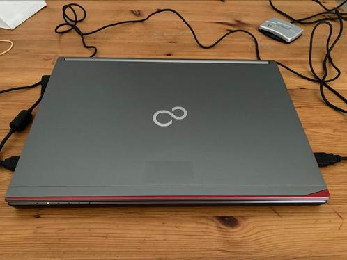 Laptop Fujitsu Lifebook E series, Computers en Software, Windows Laptops, Zo goed als nieuw, 13 inch, SSD, 2 tot 3 Ghz, 8 GB, Azerty