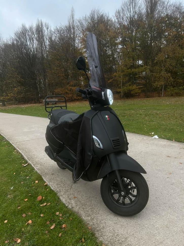 Gts Toscana A klasse Dynamic 2023‼️, Fietsen en Brommers, Snorfietsen en Snorscooters, Zo goed als nieuw, Ophalen