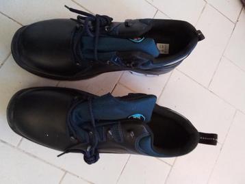 Werkschoenen  beschikbaar voor biedingen
