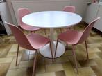 4 chaises rose - presque neuves, Maison & Meubles, Chaises, Comme neuf, Synthétique, Quatre, Enlèvement