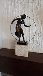 Gepatineerd bronzen beeld 'Dame met de hoepel' (G. Morin), Ophalen