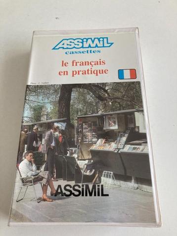 ASSIMIL 3 cassettes : Le français en pratique, Boeken, Ophalen of Verzenden, Gelezen, Assimil