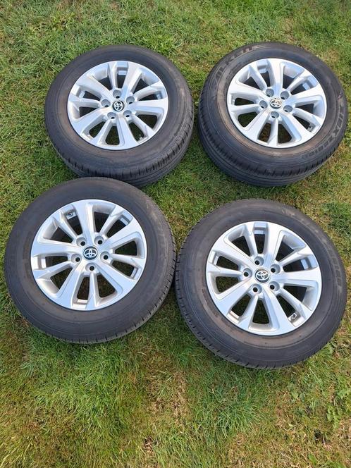 Nieuwe lichtmetalen velgen Toyota Yaris Cross, Auto-onderdelen, Banden en Velgen, Band(en), 16 inch, Ophalen