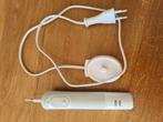 Oral-B elektrische tandenborstel, Handtassen en Accessoires, Uiterlijk | Mondverzorging, Ophalen, Zo goed als nieuw