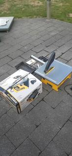 Tegelsnijder op water (nog met garantie), Doe-het-zelf en Bouw, Ophalen, Gebruikt