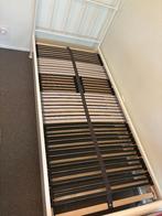 metalen bed met lattenbodem 90 cm, Ophalen, 85 tot 100 cm, Zo goed als nieuw, Lattenbodem