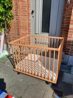 Baby park op wieltjes, Ophalen, Zo goed als nieuw, Wieltjes