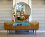 Prachtig retro vintage kaptafel kast met ronde spiegel, Huis en Inrichting, Ophalen, Gebruikt, 100 tot 150 cm, Retro vintage  midcentury