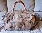 Guess handtas slangen print, Handtassen en Accessoires, Ophalen of Verzenden, Handtas