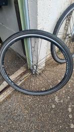 Voorwiel fiets 28 inch, Fietsen en Brommers, Fietsonderdelen, Ophalen, Zo goed als nieuw, Wiel