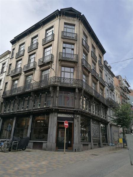 Immeuble à Saint-Josse-Ten-Noode, 10 chambres, Immo, Huizen en Appartementen te koop, Vrijstaande woning