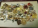 Lot de bijoux anciens, Autres types, Autres matériaux, Envoi