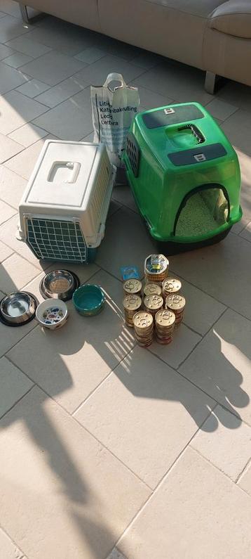 Alles voor de kat Bench kattenbak vulling en eetbakjes etent, Enlèvement, Comme neuf