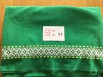 mooi groen tafelkleed van 160 cm op 125 cm voor 5 euro, Huis en Inrichting, Tafelkleden, Ophalen of Verzenden, Zo goed als nieuw