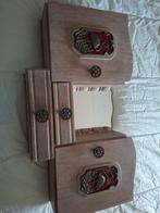 Vintage hangkastje, Enlèvement