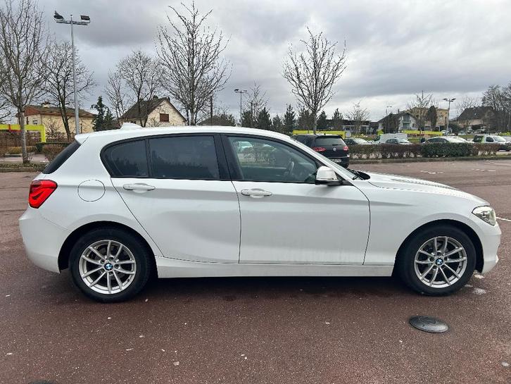 BMW série 1, Autos, BMW, Particulier, Série 1, ABS, Airbags, Bluetooth, Verrouillage central, Vitres électriques, Isofix, Phares antibrouillard