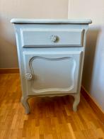 Vintage houten nachtkastje., Huis en Inrichting, Slaapkamer | Nachtkastjes, Ophalen, Zo goed als nieuw