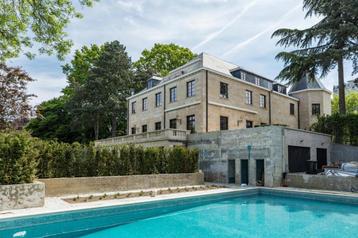 Maison à louer à Forest, 7 chambres, 800 m², Maison individuelle, 7 pièces