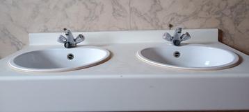  Dubbele lavabo (120cmX60cm) beschikbaar voor biedingen