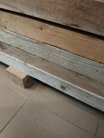 5 geimpregneerde draagbalken.   (Nooit gebruikt) beschikbaar voor biedingen
