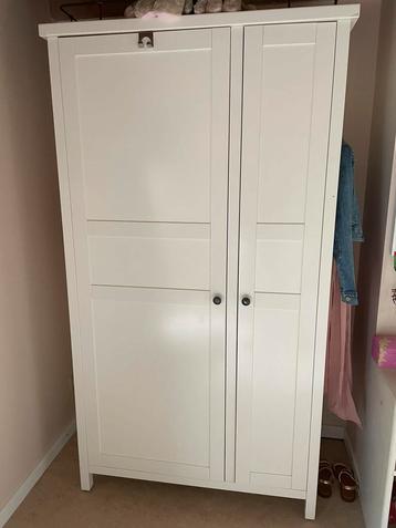 Kledingkast hemnes ikea beschikbaar voor biedingen