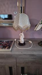 Tafellamp, Enlèvement