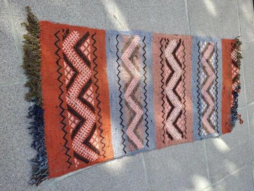 Marokkaans handgemaakt tapijt, Antiek en Kunst, Antiek | Tapijten, Tafelkleden en Textiel, Ophalen