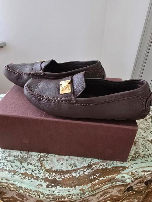 Louis Vuitton instappers met doos 37, Kleding | Dames, Schoenen, Gedragen, Schoenen met lage hakken, Bruin, Ophalen of Verzenden