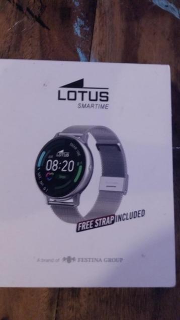 lotus smartwatch dames  beschikbaar voor biedingen