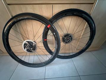Fulcrum Speed 40 DB full carbon beschikbaar voor biedingen