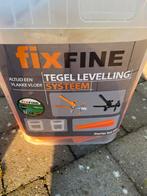 Fixfine tegel levelling, Ophalen