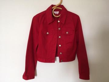 Jolie petite veste rouge de la marque Trafaluc