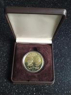 gouden medaille, Handtassen en Accessoires, Broches, Ophalen