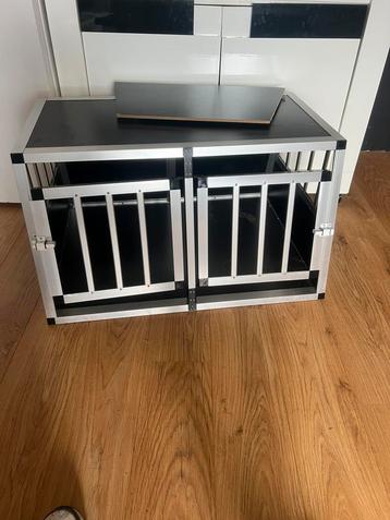 Honden autobench  beschikbaar voor biedingen