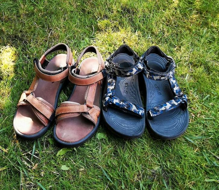 Sandales de marche et de plein air Teva en cuir M.40 et M.38, Sports & Fitness, Alpinisme & Randonnée, Comme neuf, Chaussures