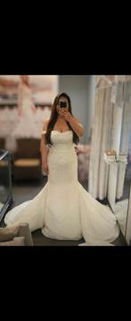 Pronovias White One Plus Size, Vêtements | Femmes, Vêtements de mariage & Accessoires de mariage, Enlèvement, Comme neuf