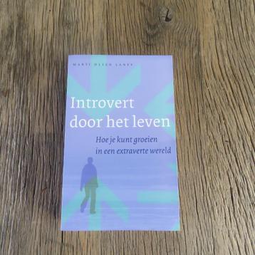 Introvert door het leven Marti Olsen Laney beschikbaar voor biedingen