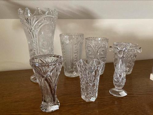 Divers vases en cristal blanc, très bon état, sans fumée, Antiquités & Art, Antiquités | Verre & Cristal, Enlèvement ou Envoi