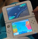 Nintendo 3ds met pokemon moon en lader, Games en Spelcomputers, Games | Nintendo 2DS en 3DS, Avontuur en Actie, Gekoppelde computers