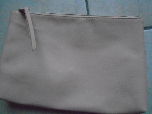 CLUTCHES: „LIERAC PARIS” VAN LILIOUM „BRIN MAKEUP ARTIST”, Handtassen en Accessoires, Uiterlijk | Cosmetica en Make-up, Gebruikt