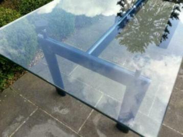 Table bureau Lc6 Le Corbusier, Cinq personnes ou plus, Comme neuf, Verre, Enlèvement