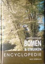 Geïllustreerde bomen & struiken encyclopedie., Boeken, Natuur, Ophalen of Verzenden